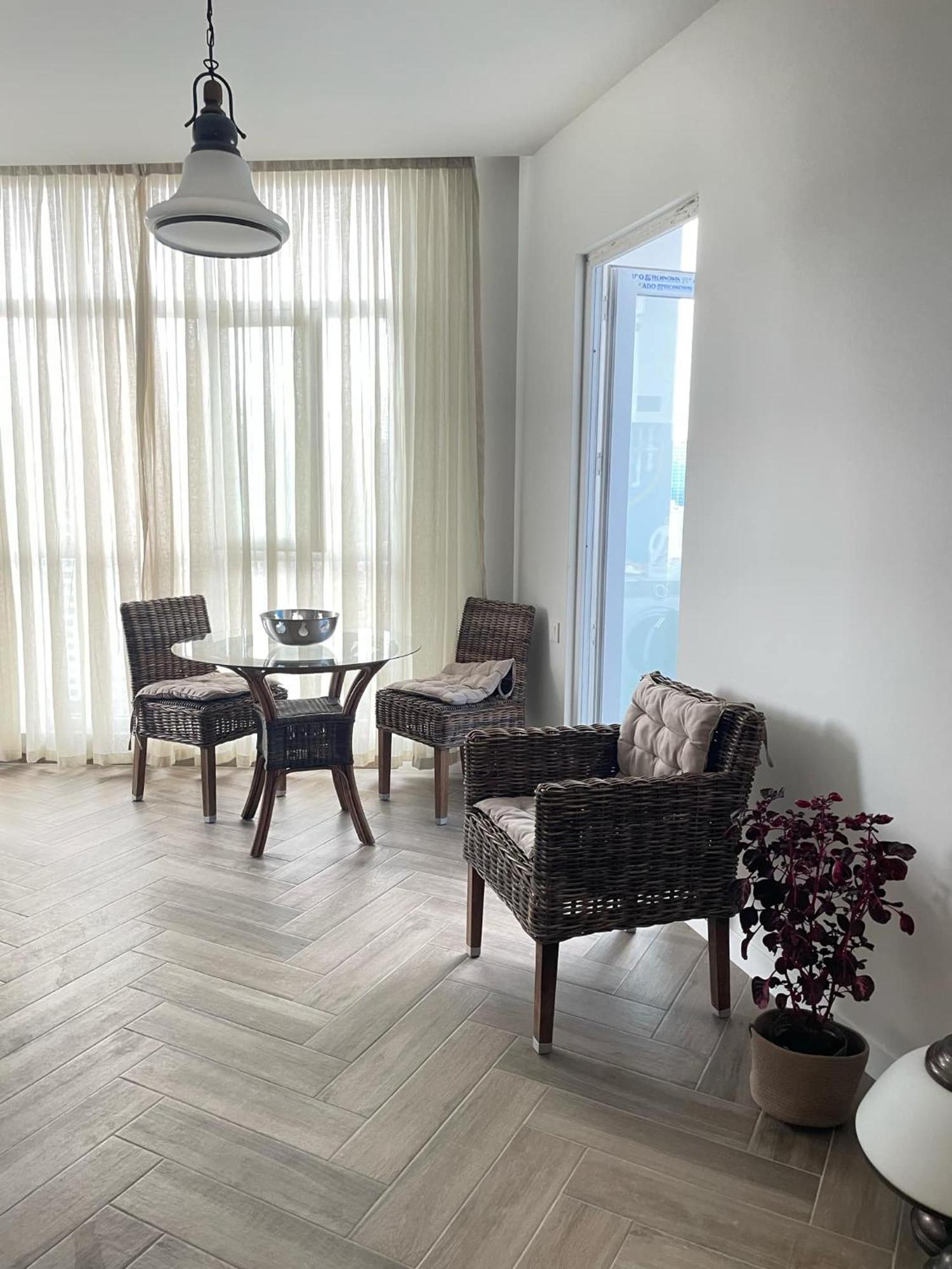 Tamuna'S Cozy Apartment Batumi Bagian luar foto